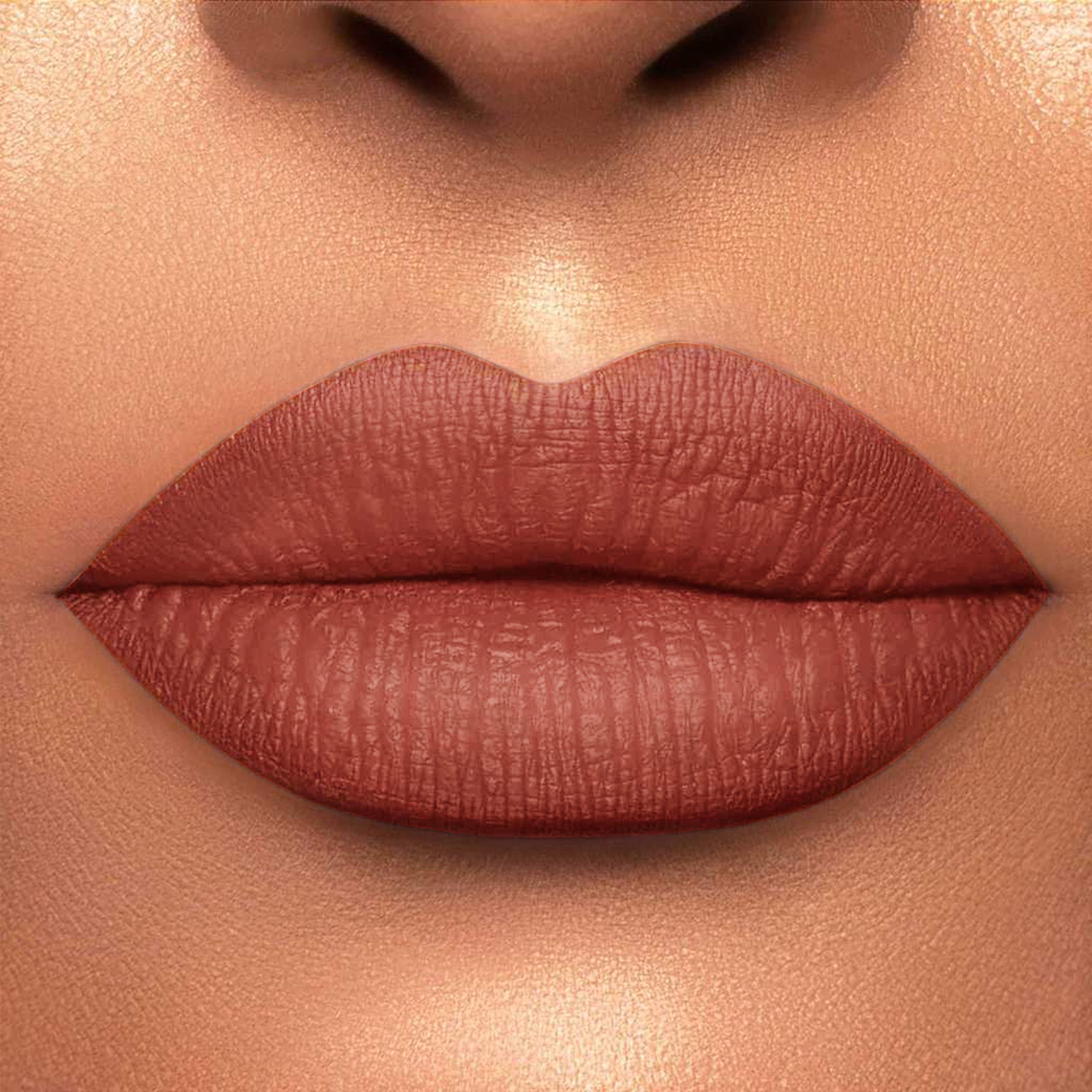 Boss Bih is a vegan mattifying lipstick that's made with quality ingredients for long-lasting color and comfort. With its oil-absorbing properties, it'll provide you